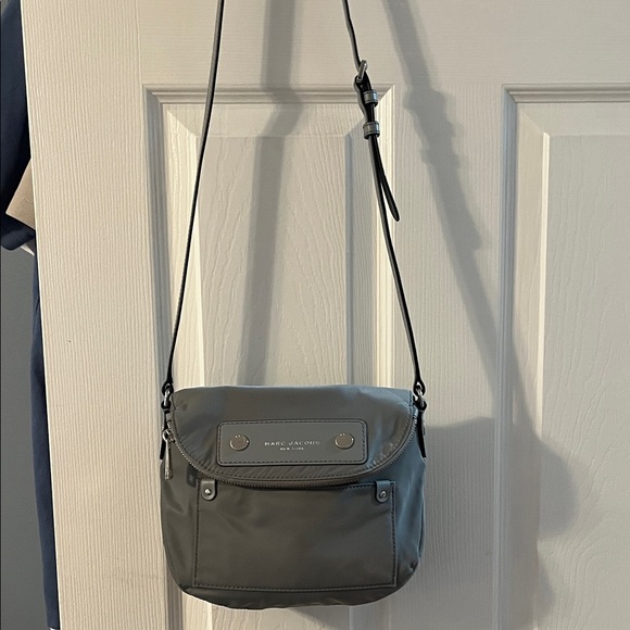 Marc Jacobs Gray Messenger Bag - Picture 1 of 12
